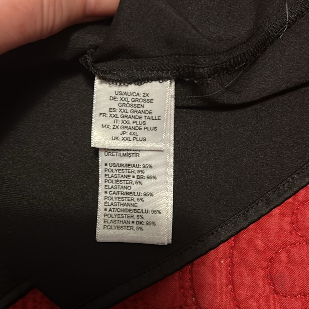 Black lace camisole size 2X - Picture 3 of 6